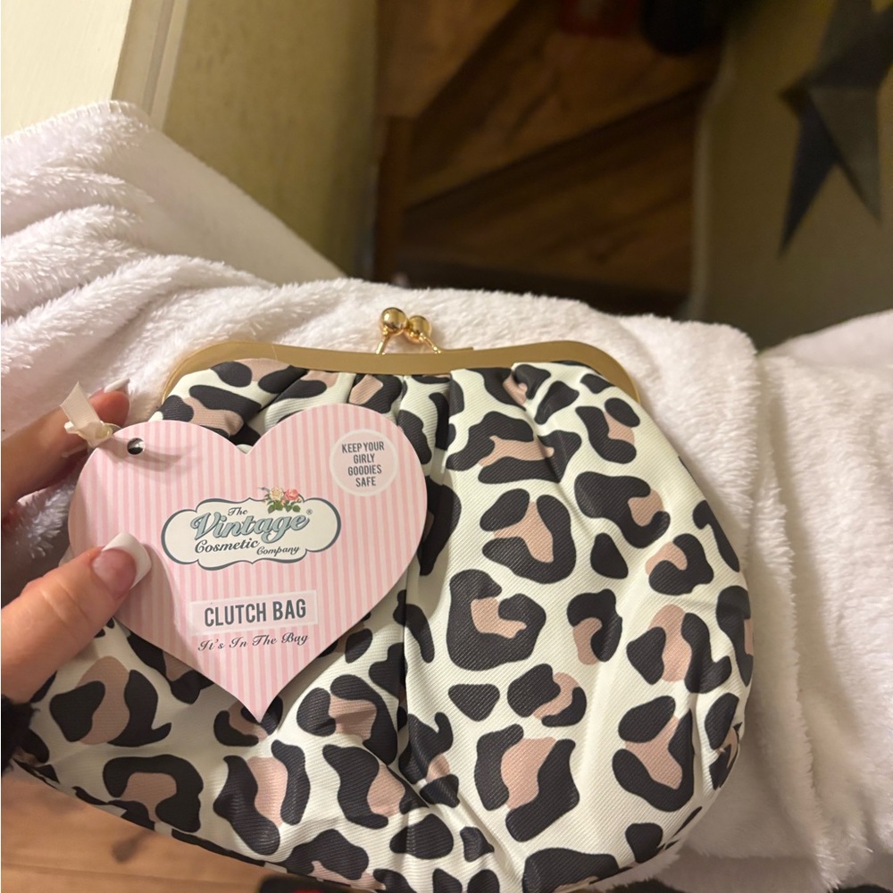 The Vintage shop Leopard Print Clutch makeup Bag